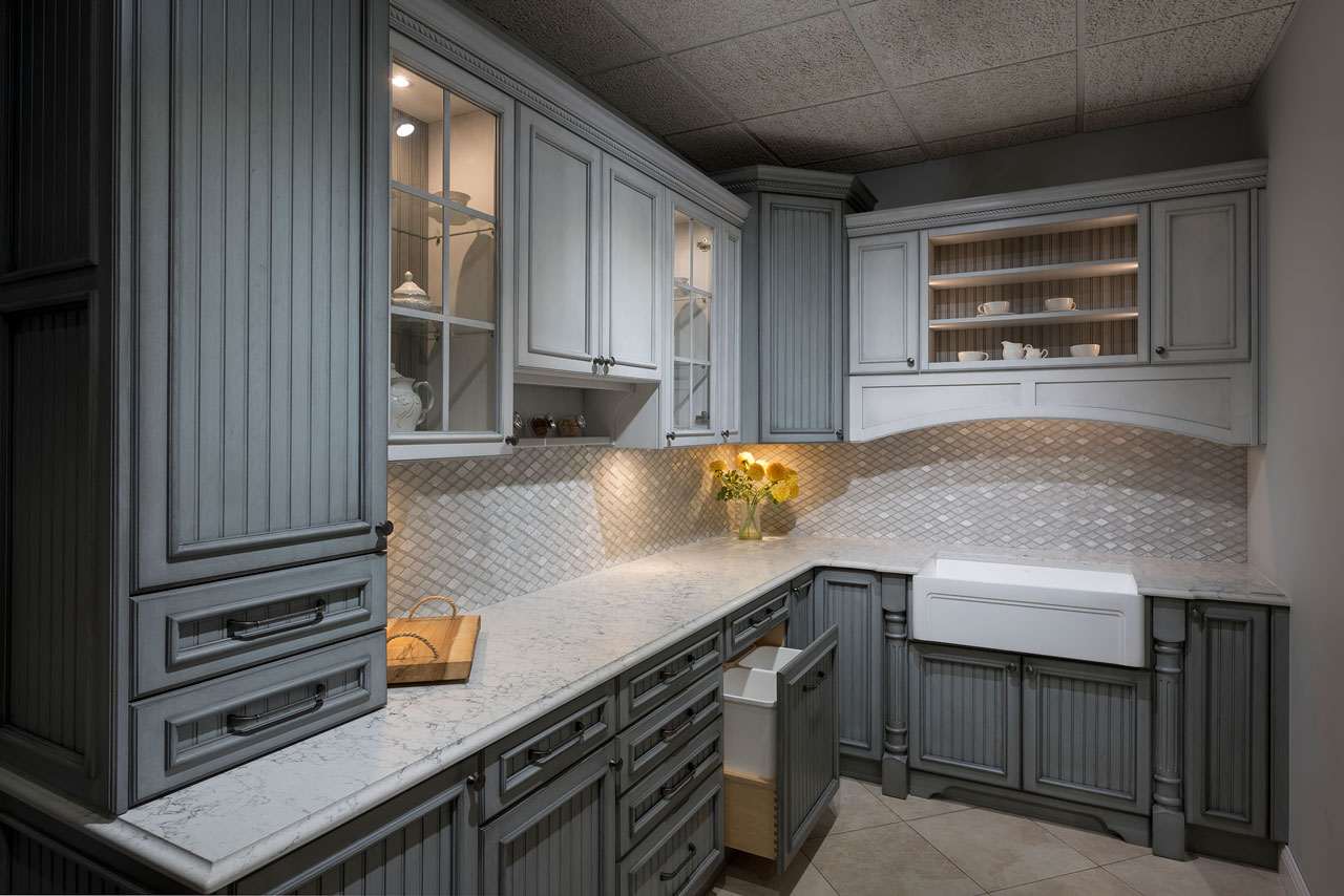 Traditional Cabinets