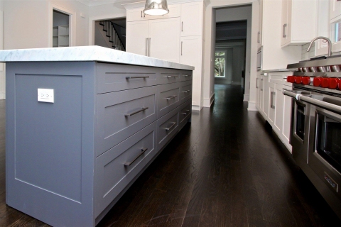 Cabinets - Transitional Painted Wood Cabinets